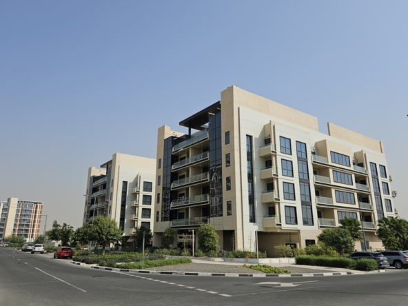 Residential building for sale in Dubai South – AED 63M, 7.2% ROI